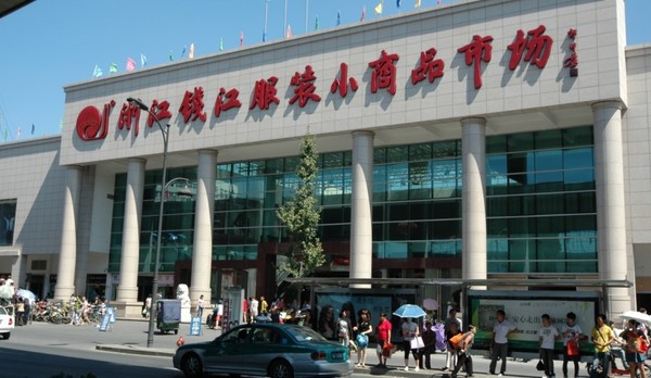 文章附图