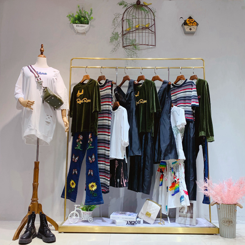 奈茜  杭州讴歌德品牌折扣  南京服装批发市场