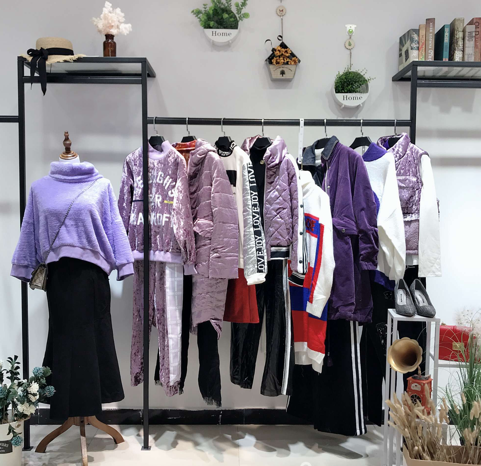 【亮點國際】20秋東莞時尚潮牌專柜正品品牌折扣尾貨女裝分份批發一手貨源